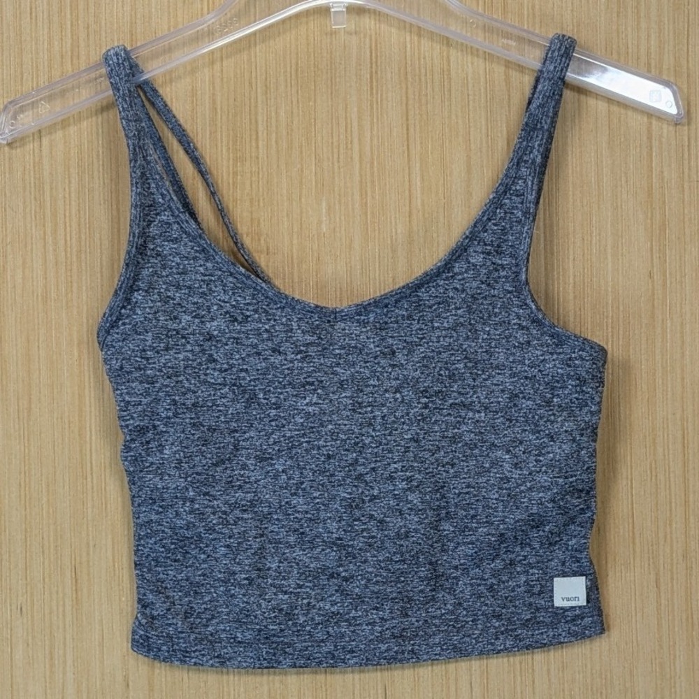 Vuori Halo Performance Crop Tank Size S Heathered Grey Strappy Back VW1005